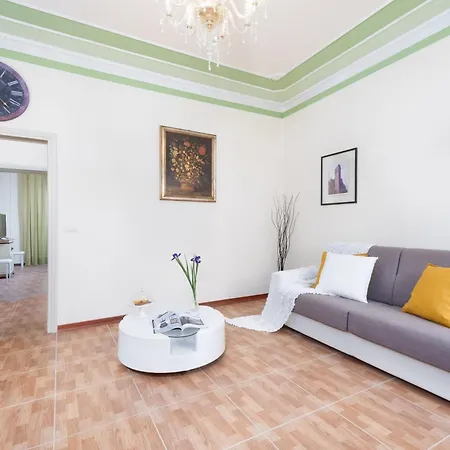 Villino Clara Дом отдыха Виареджо