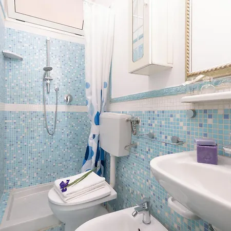 Villino Clara Viareggio